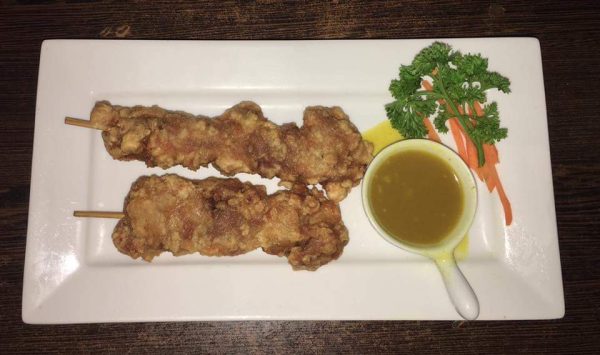 12. Sate de porc